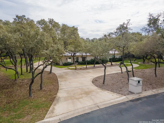$1,375,000 | 8614 Wild Wind, Garden Ridge, TX 78266