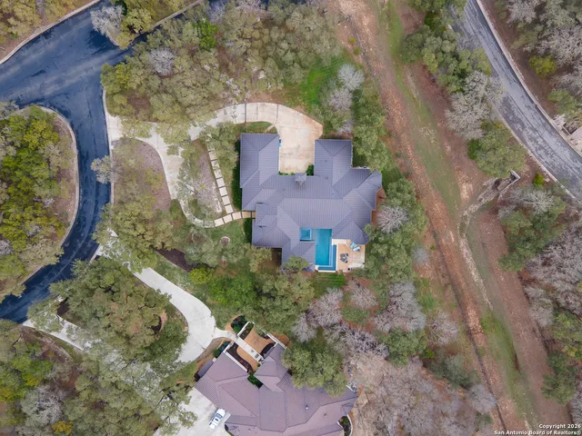 $1,375,000 | 8614 Wild Wind, Garden Ridge, TX 78266