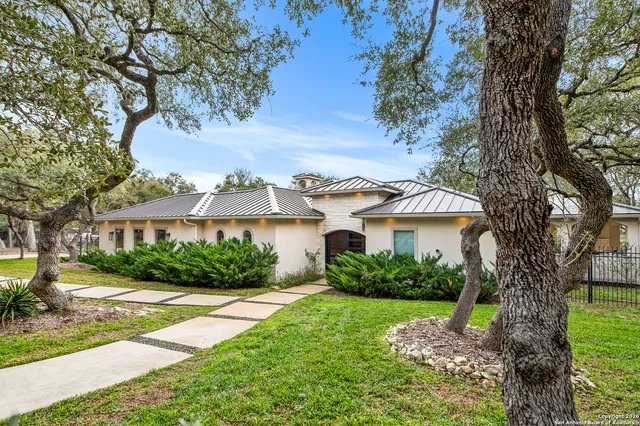 $1,375,000 | 8614 Wild Wind, Garden Ridge, TX 78266