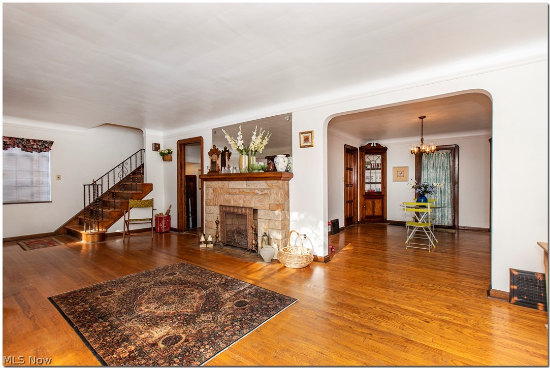 1202 Castleton Road Cleveland Heights, OH 44121 - Photo 6 of 29