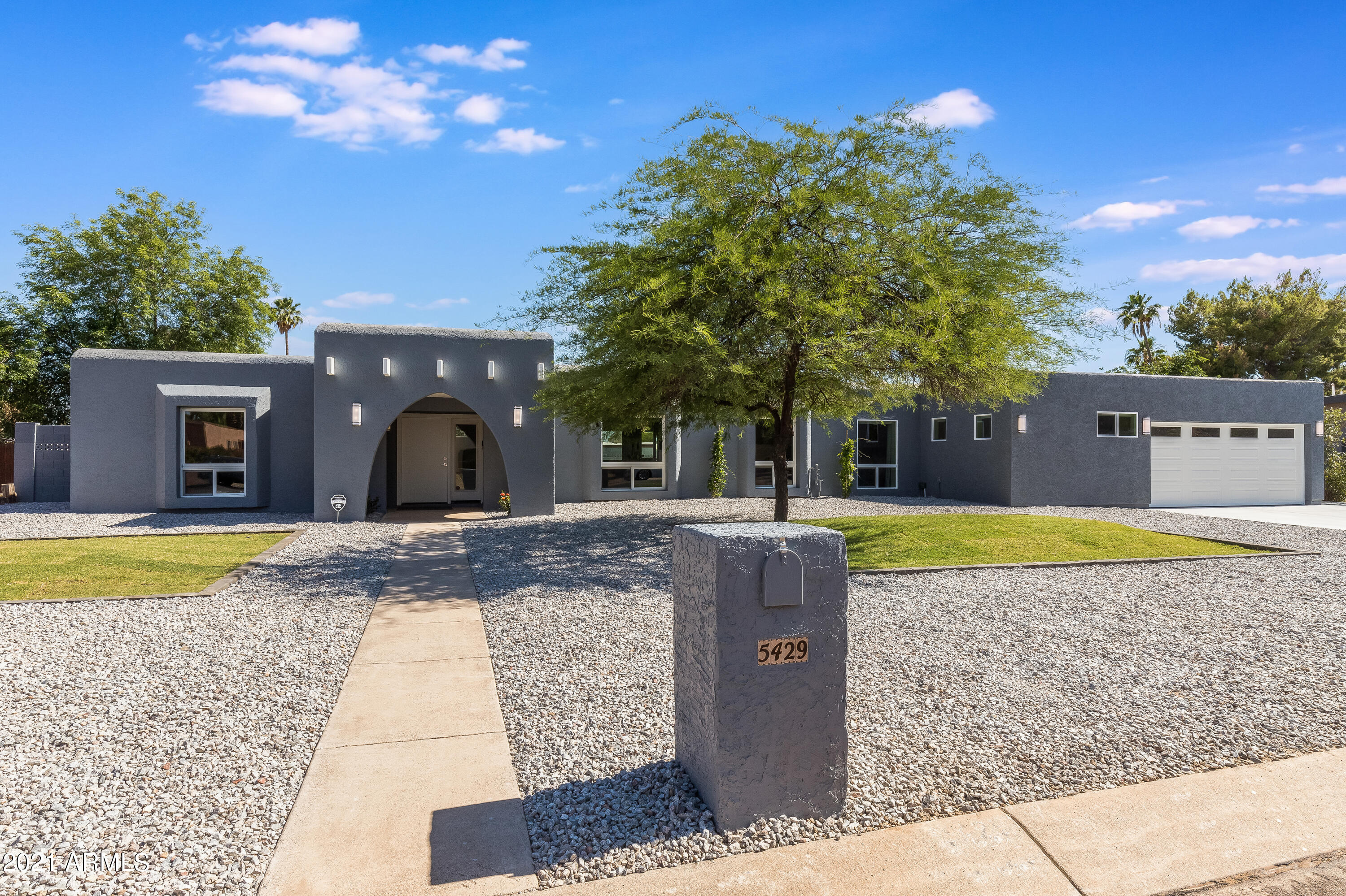 5429 East Bloomfield Road Scottsdale, AZ 85254 - Photo 3 of 45 Great Curb Appeal
