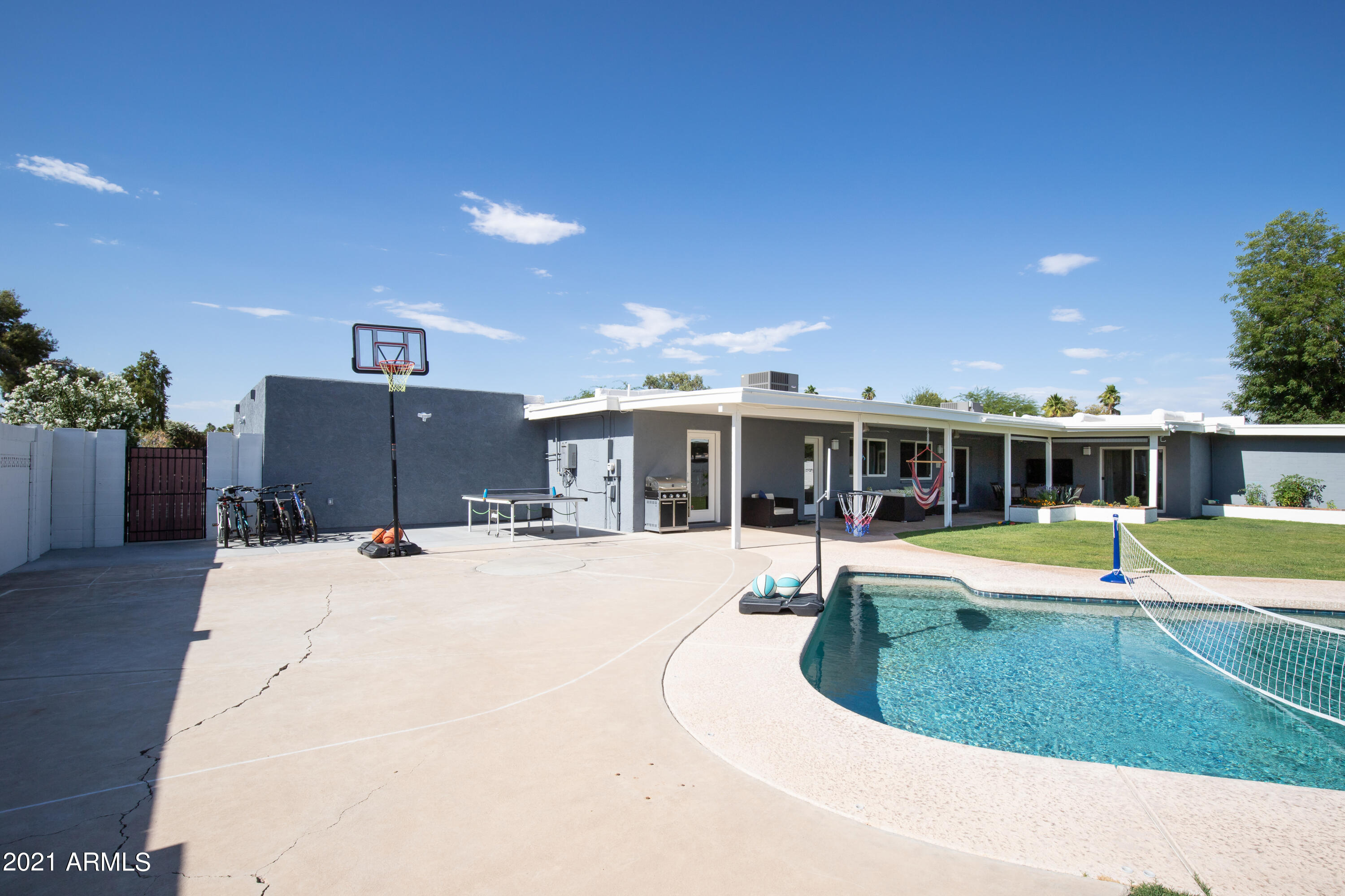 5429 East Bloomfield Road Scottsdale, AZ 85254 - Photo 42 of 45 Room for toys