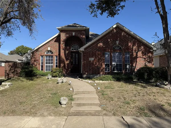 $2,400 | 2034 Wimbledon Drive, Allen, TX 75013