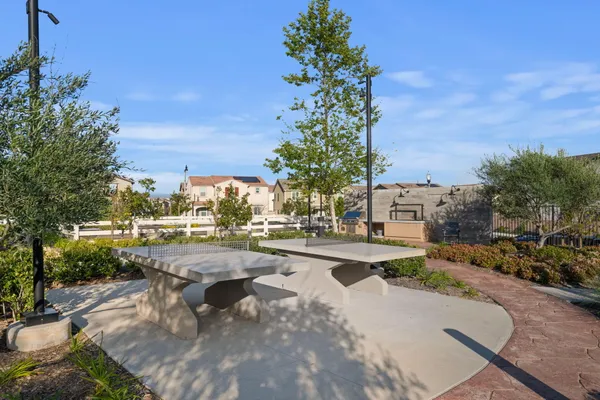 $689,000 | 367 Fuerte Drive, Santa Paula, CA 93060