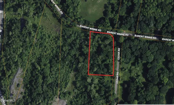 $79,900 | 9 Cedar Road, Bethlehem, NY 12158