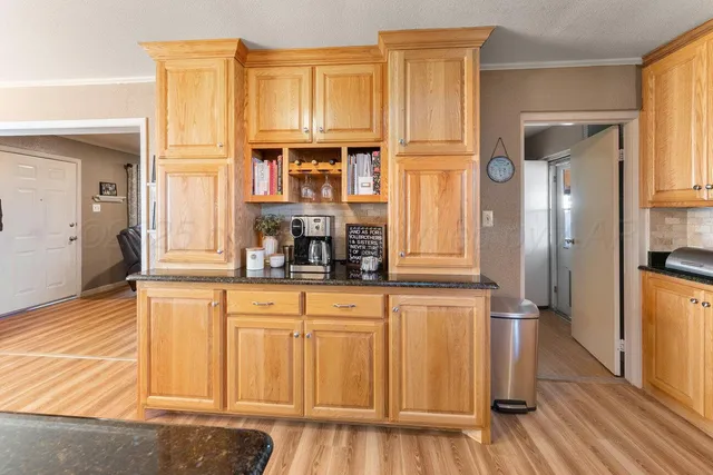 a view of a livingroom with furniture and storage area