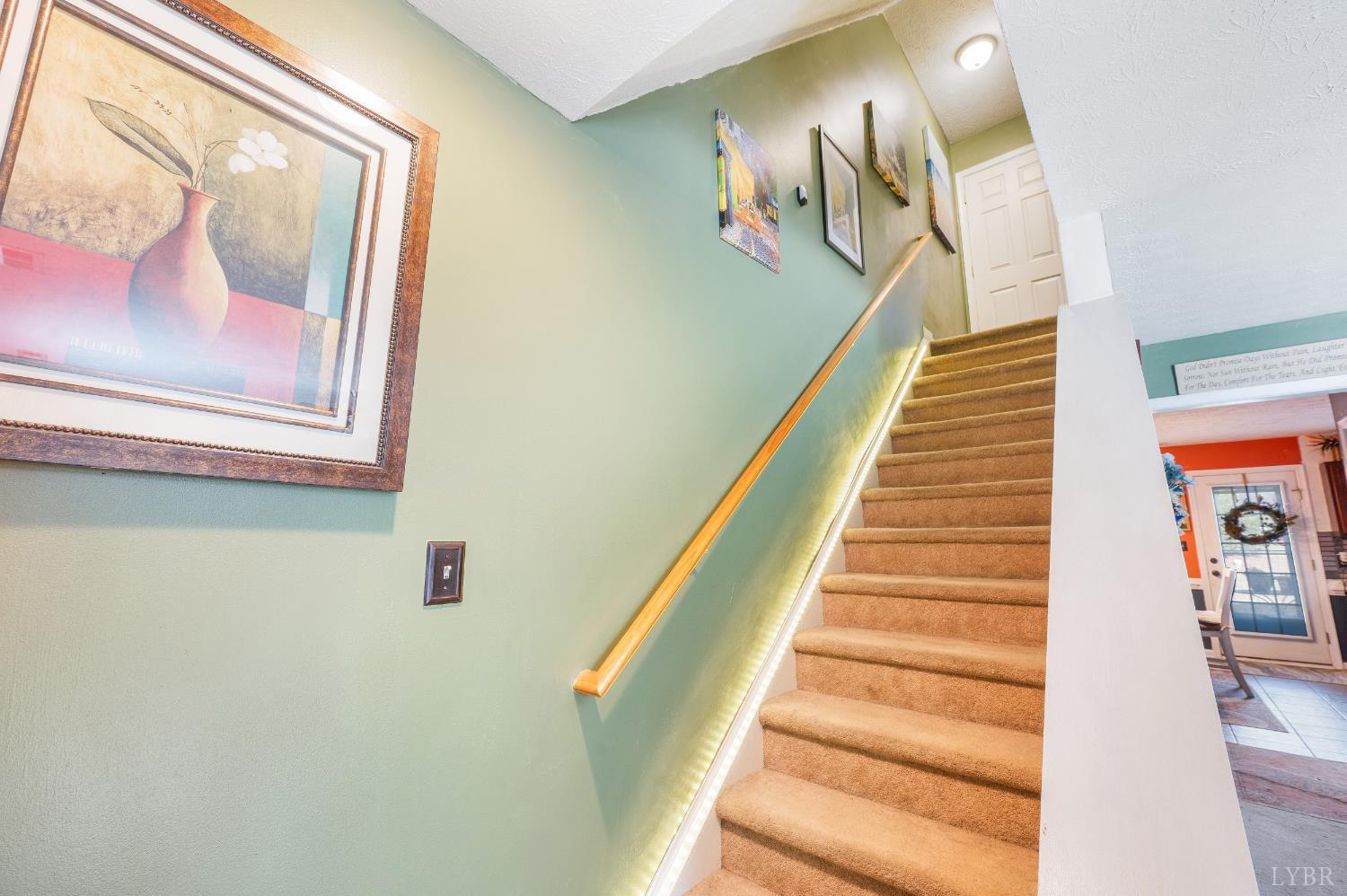 1202 Blue Ridge View Circle Forest, VA 24551 - Photo 13 of 35