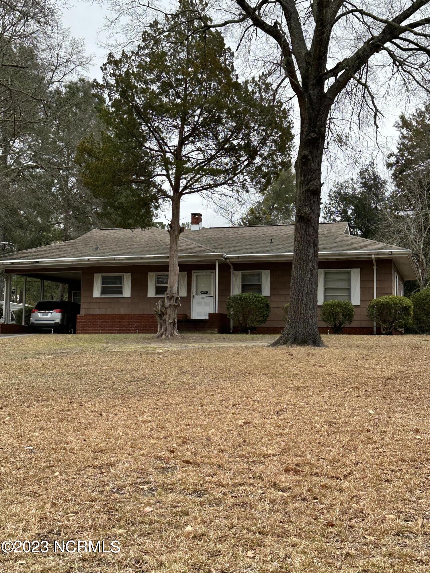 434 Elizabeth Avenue Rockingham, NC 28379 - Photo 1 of 8 4308ADF1-ACB5-4AD2-BE9B-3D1F57FC75C1