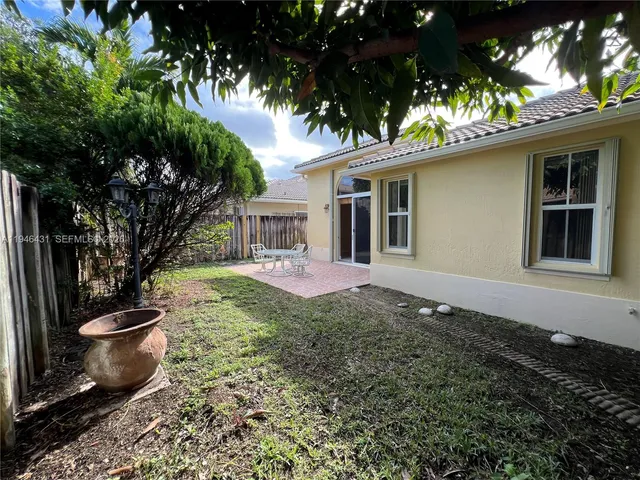 $3,800 | 9047 Southwest 161st Terrace, Unit 9047, Palmetto Bay, FL 33157