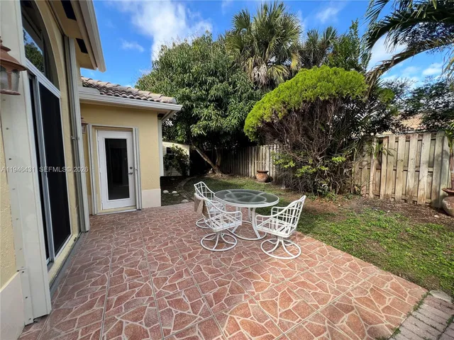 $3,800 | 9047 Southwest 161st Terrace, Unit 9047, Palmetto Bay, FL 33157