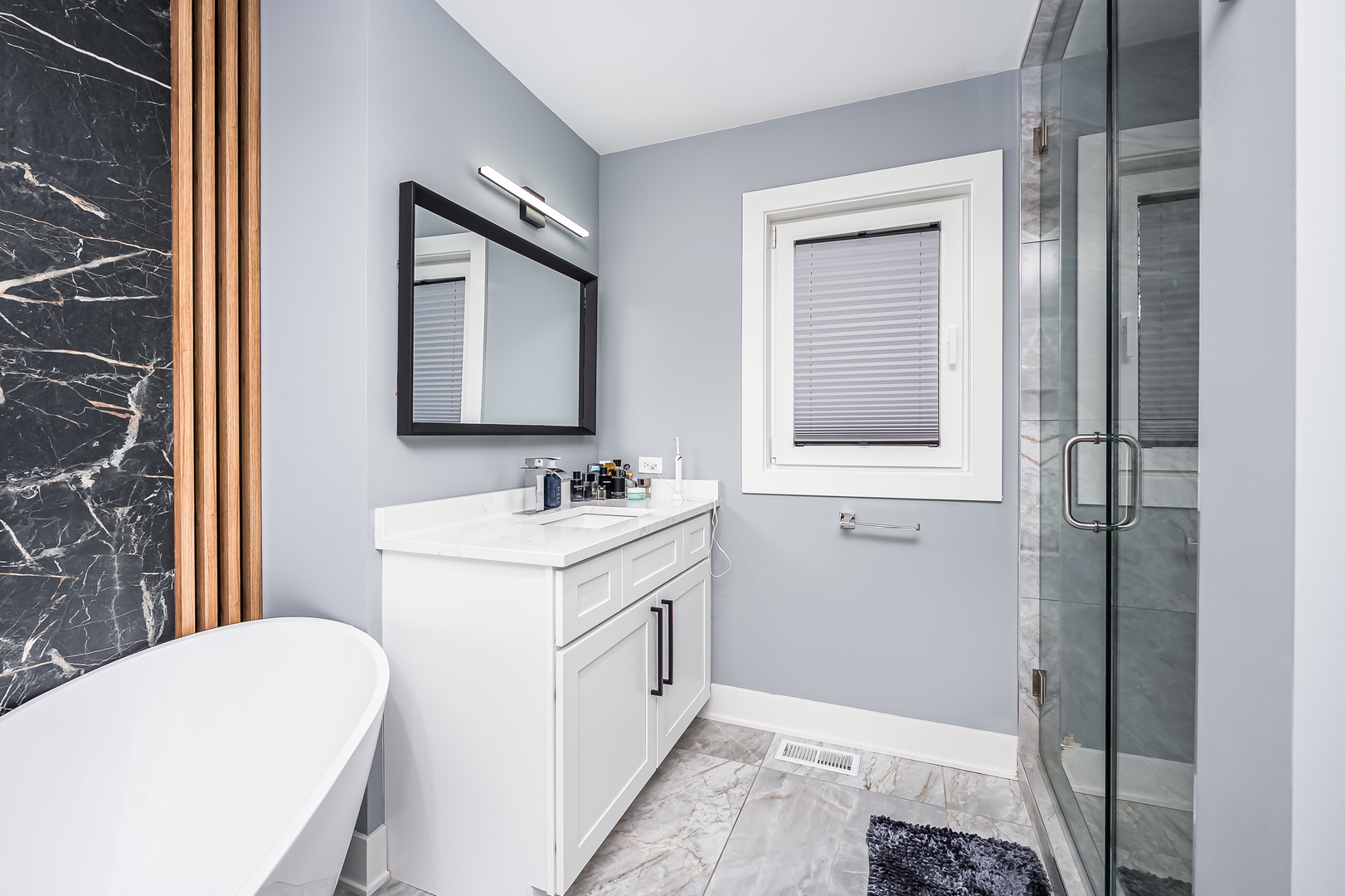 101 North Schoenbeck Road Prospect Heights, IL 60070 - Photo 11 of 30