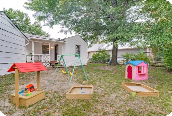a house view with a garden space