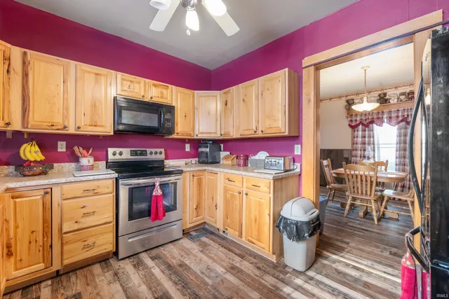 $159,900 | 1103 West Oak Street, Union City, IN 47390