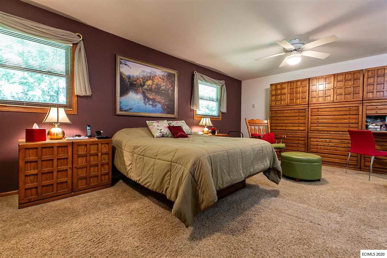 2115 Crown Point Road Dubuque, IA 52002 - Photo 13 of 25 Gallery Image 13