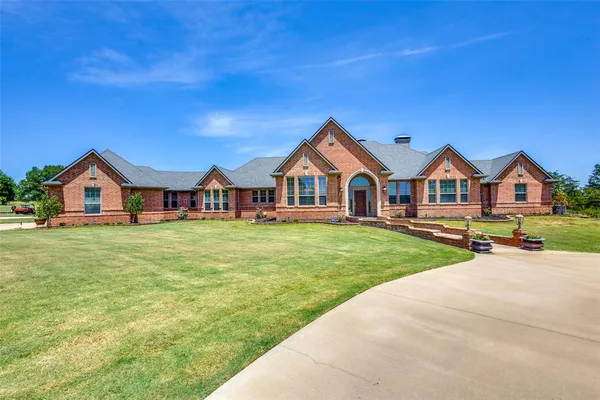 $1,750,000 | 821 Fm 406, Denison, TX 75020