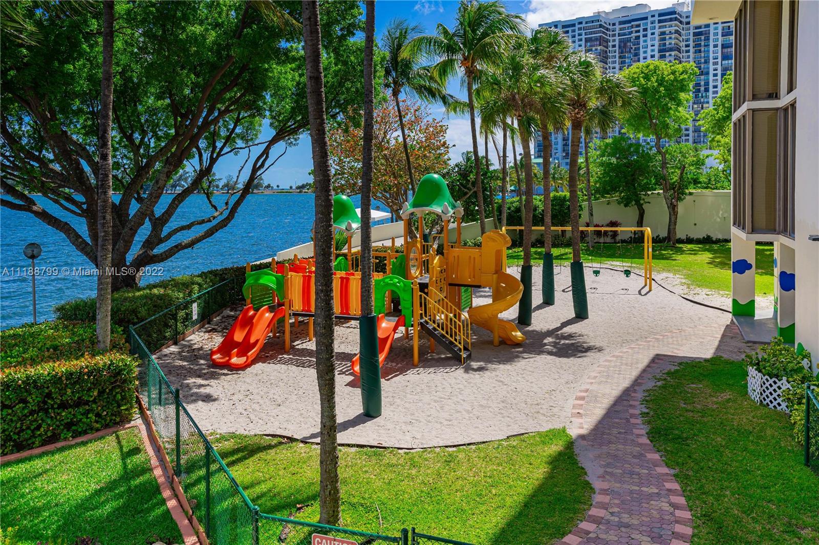 1925 Brickell Avenue, Unit DPH7 Miami, FL 33129 - Photo 33 of 37 a view of a park with slide