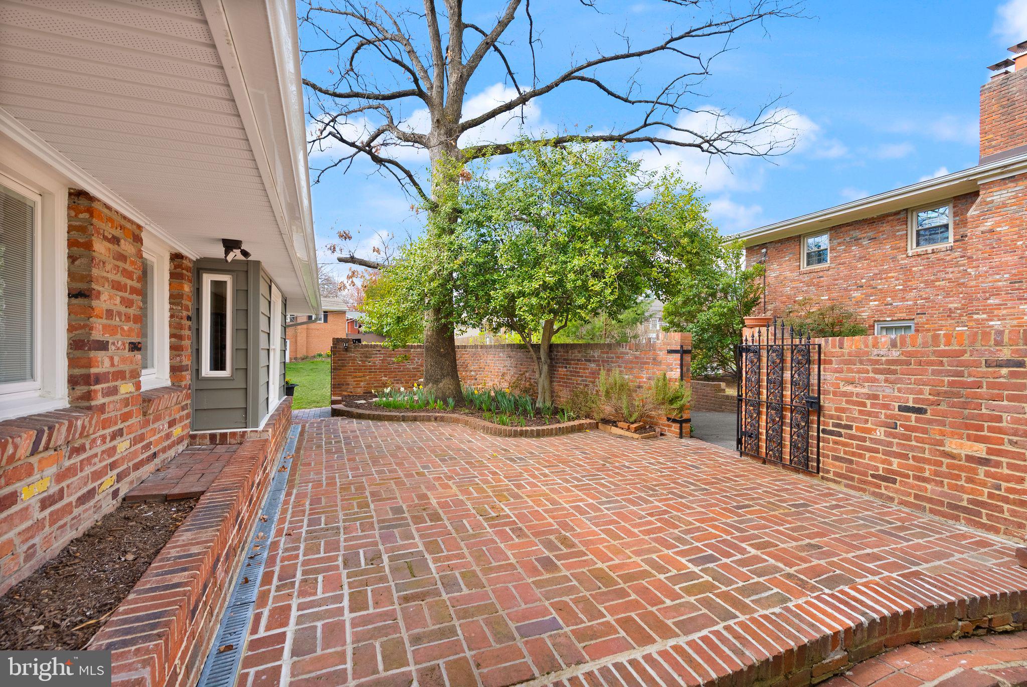 3802 Cameron Mills Road Alexandria, VA 22305 - Photo 53 of 64 Gallery Image 53