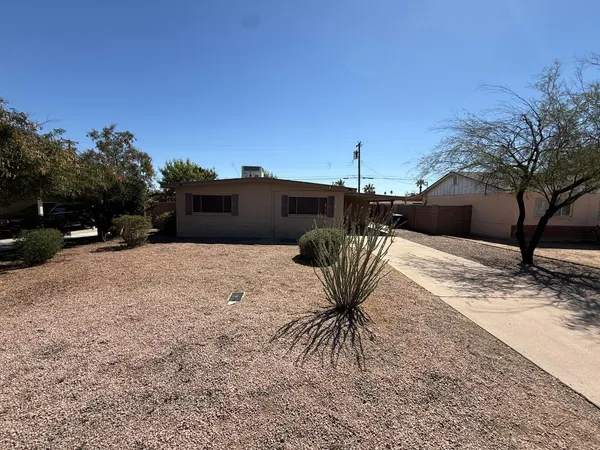 $2,200 | 325 East Continental Drive, Tempe, AZ 85288