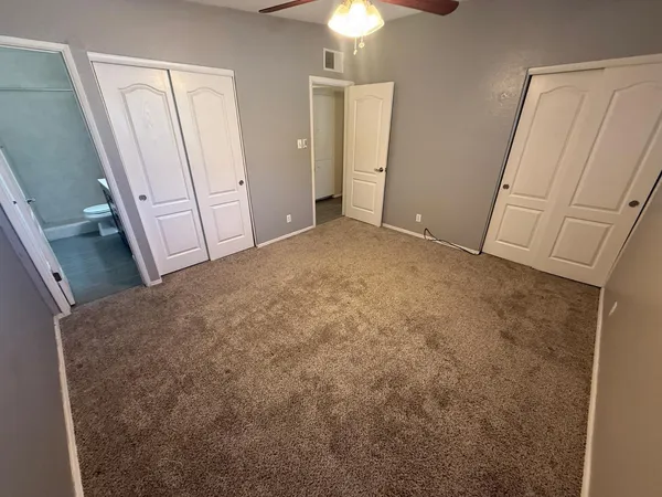 $2,095 | 325 East Continental Drive, Tempe, AZ 85288