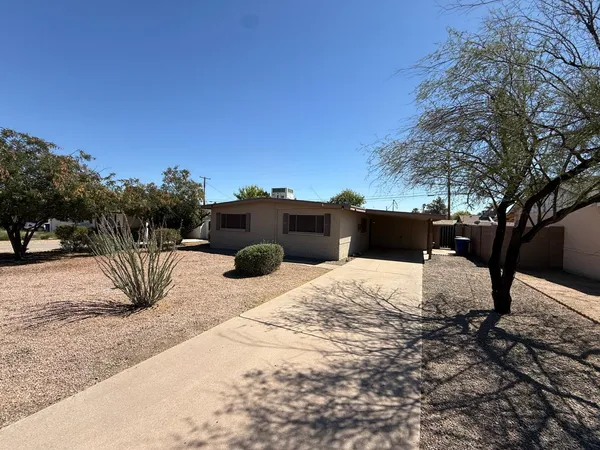 $2,200 | 325 East Continental Drive, Tempe, AZ 85288