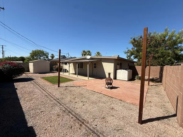 $2,200 | 325 East Continental Drive, Tempe, AZ 85288