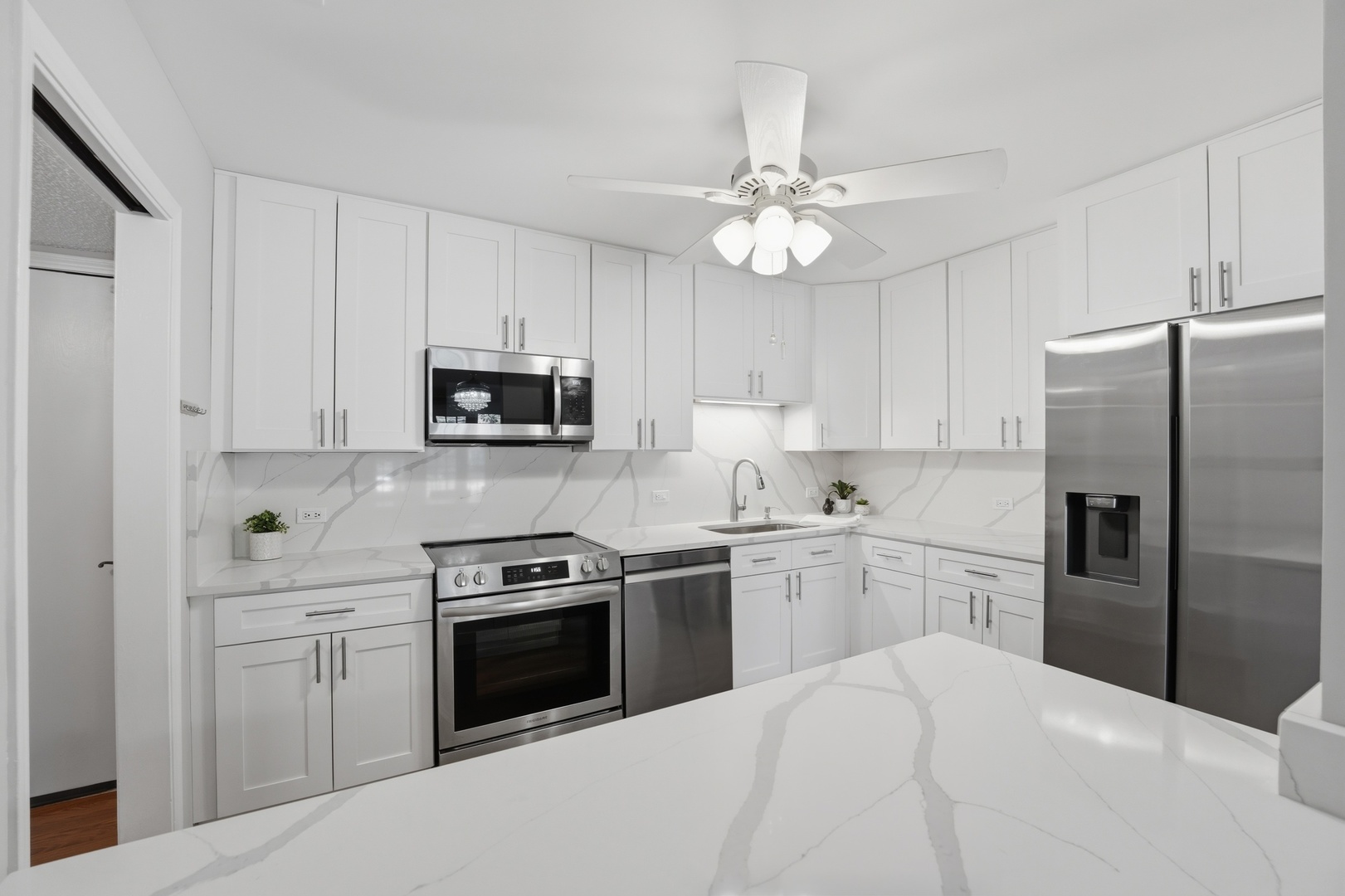 520 Biesterfield Road, Unit 119F Elk Grove Village, IL 60007 - Photo 11 of 39