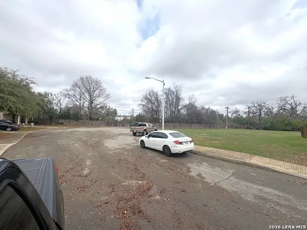 $1,950 | 125 Hampton Way, Boerne, TX 78006