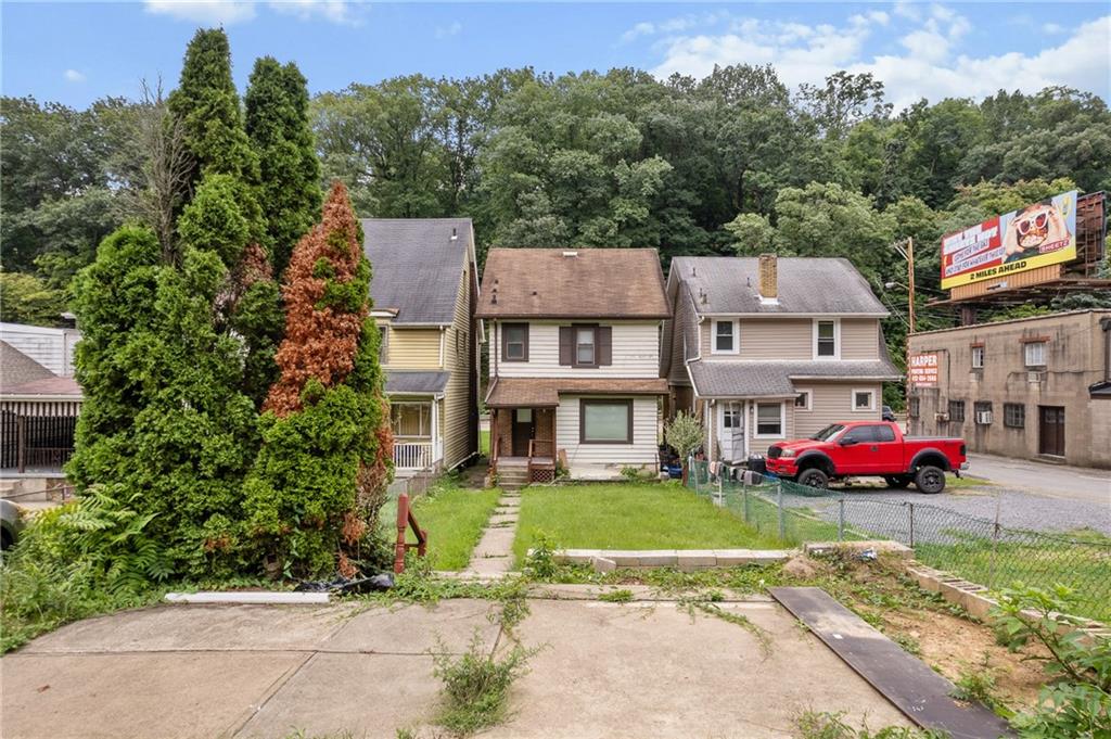 2634 Library Road Pittsburgh, PA 15234 - Photo 23 of 27 Gallery Image 23