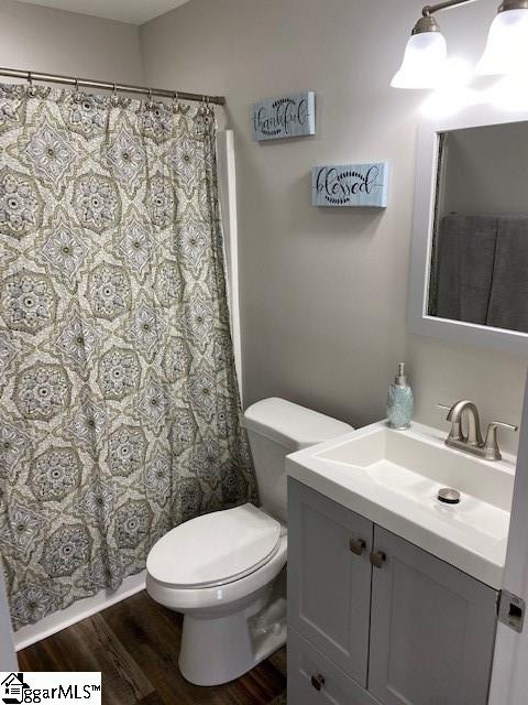 206 Crest Road Gray Court, SC 29645 - Photo 8 of 25