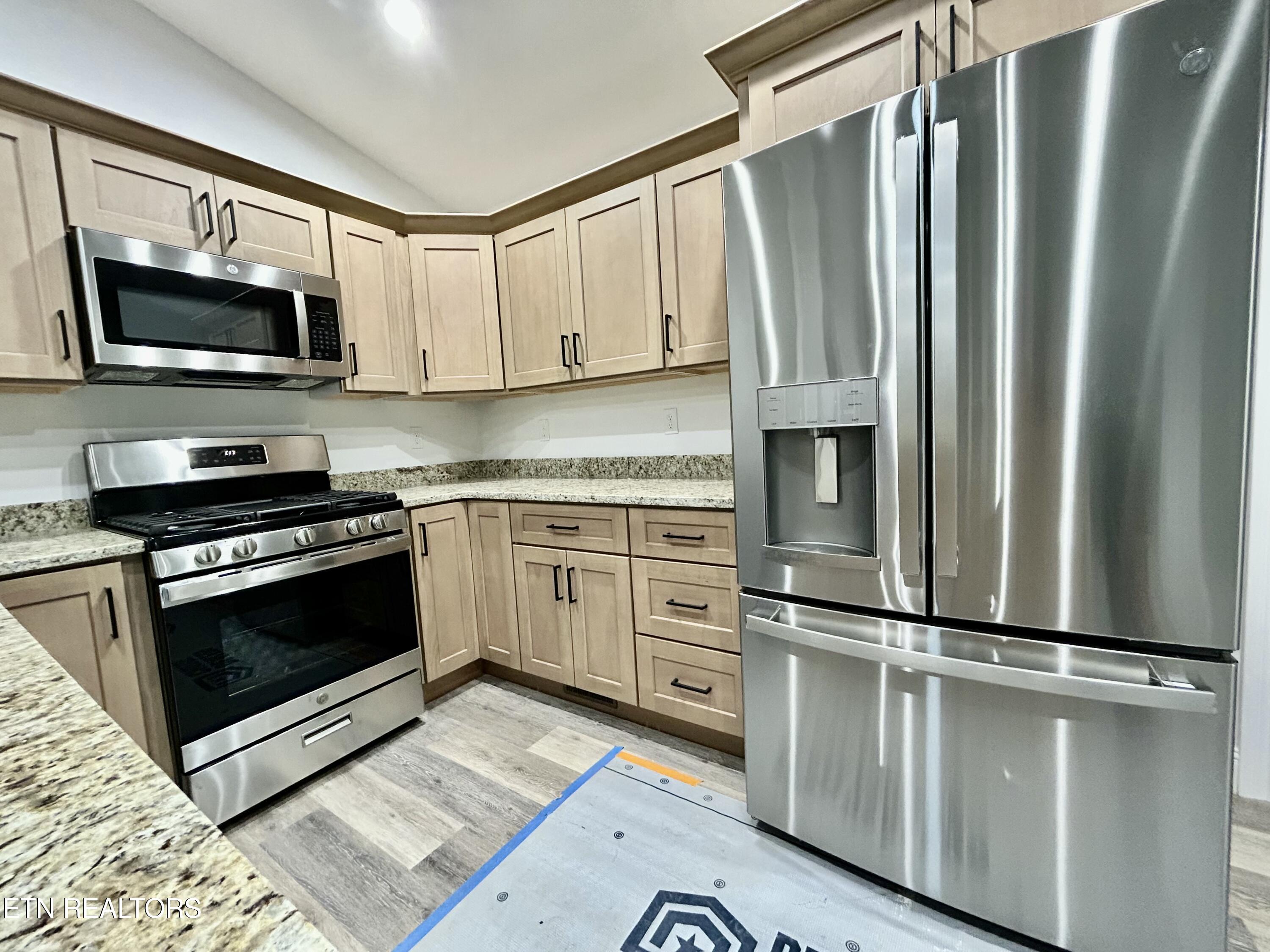 6307 Osage Road Crossville, TN 38572 - Photo 13 of 40 IMG_3157