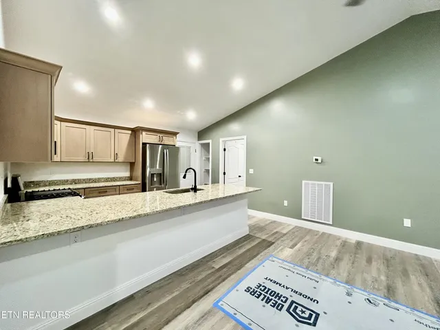 $299,900 | 6307 Osage Road, Crossville, TN 38572