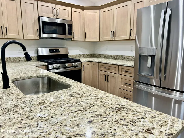 $299,900 | 6307 Osage Road, Crossville, TN 38572