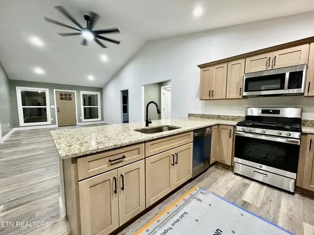 $299,900 | 6307 Osage Road, Crossville, TN 38572