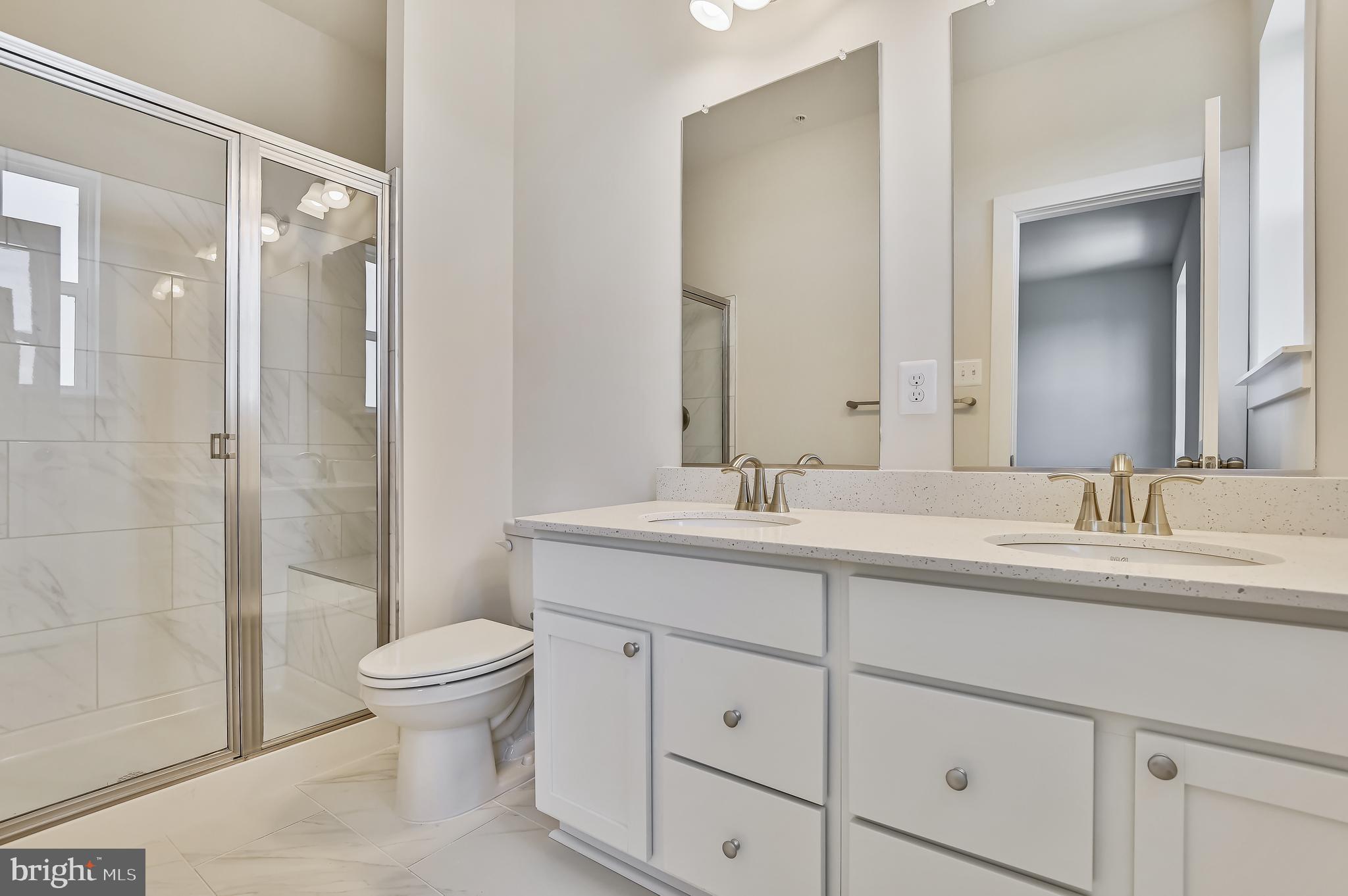 16601 Anegada Drive Accokeek, MD 20607 - Photo 13 of 17 Owner's Bath