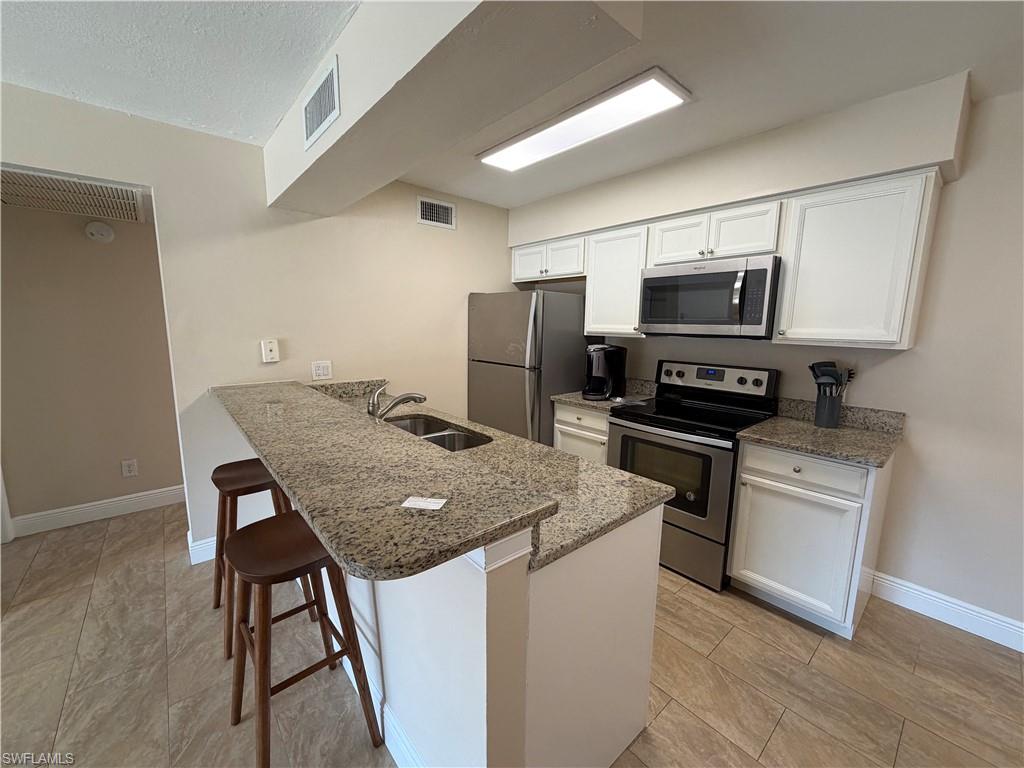 5327 Summerlin Road, Unit 2707 Fort Myers, FL 33919 - Photo 8 of 27