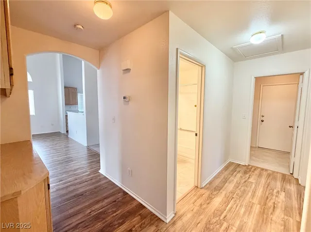 $2,200 | 1725 Navarre Lane, Henderson, NV 89014