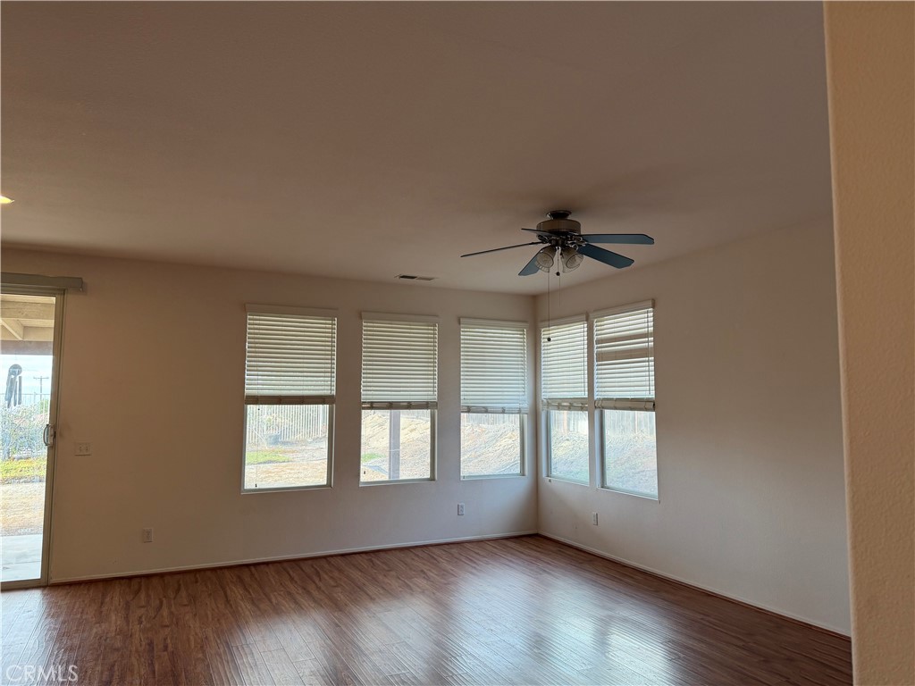 24972 Butterchurn Road Wildomar, CA 92595 - Photo 32 of 45 Living/Family Room