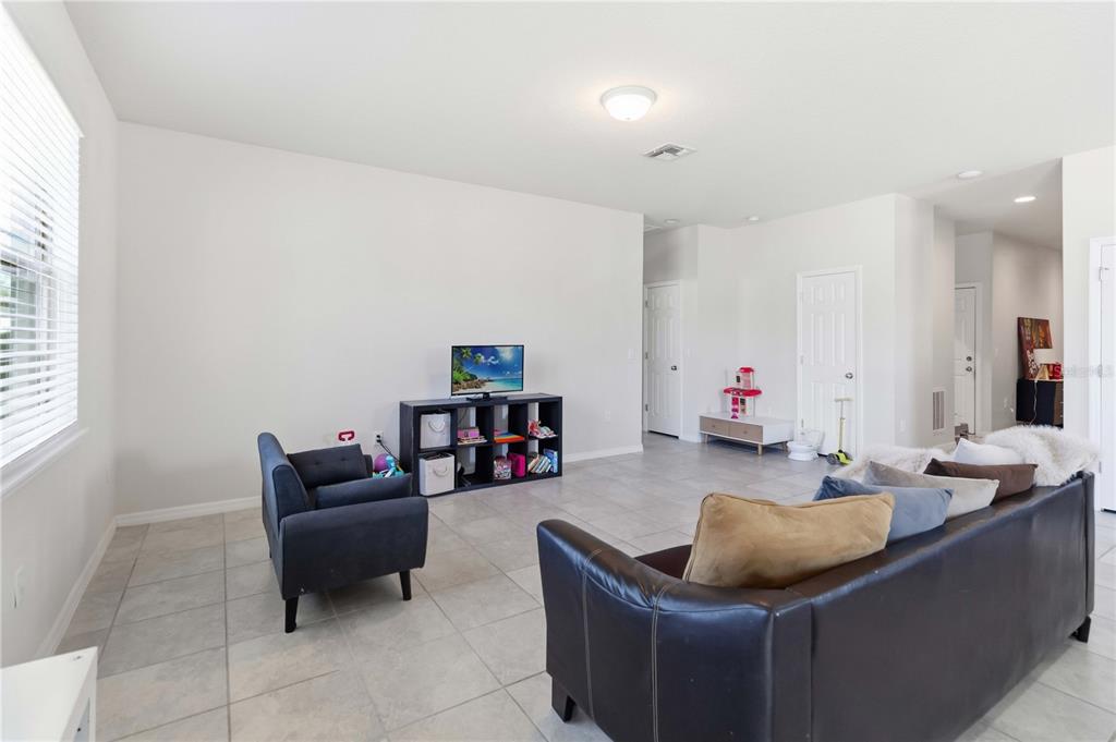 17241 Goldcrest Loop Clermont, FL 34714 - Photo 13 of 28