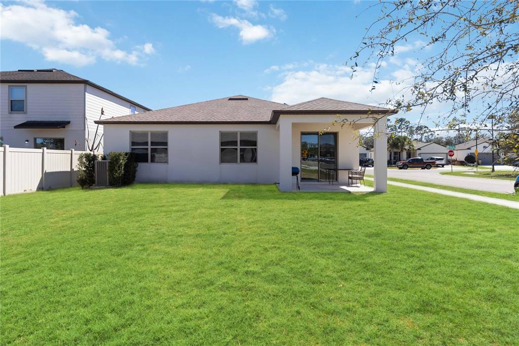 17241 Goldcrest Loop Clermont, FL 34714 - Photo 5 of 28