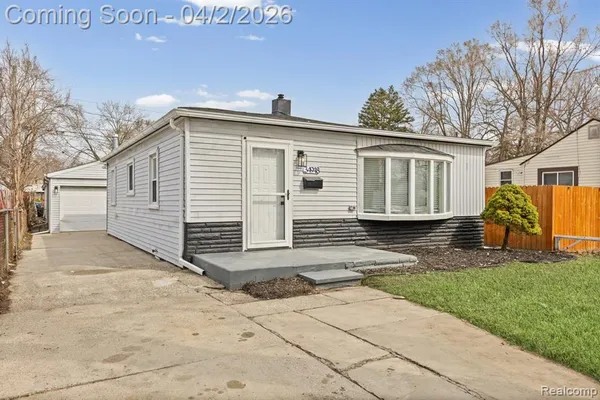 $160,000 | 34948 Richard Street, Wayne, MI 48184