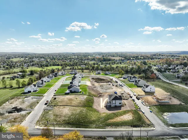 $782,217 | 444 Enclave Drive, Unit COVINGTON, Quakertown, PA 18951