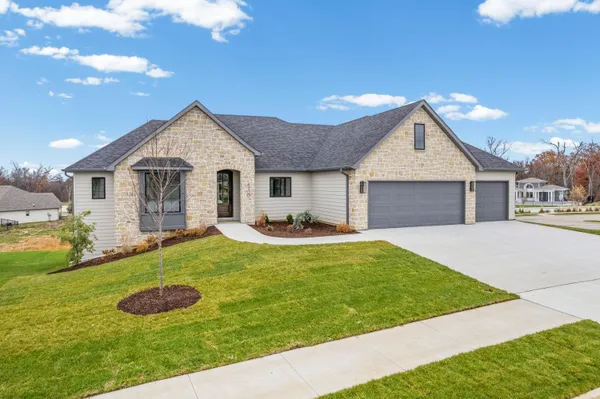 $699,000 | 4700 Stayton Ferry Loop, Columbia, MO 65201