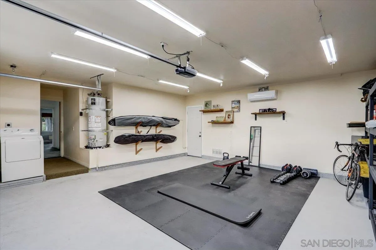 861 Shade Tree Lane Fallbrook, CA 92028 - Photo 26 of 49 a view of a room with gym equipment