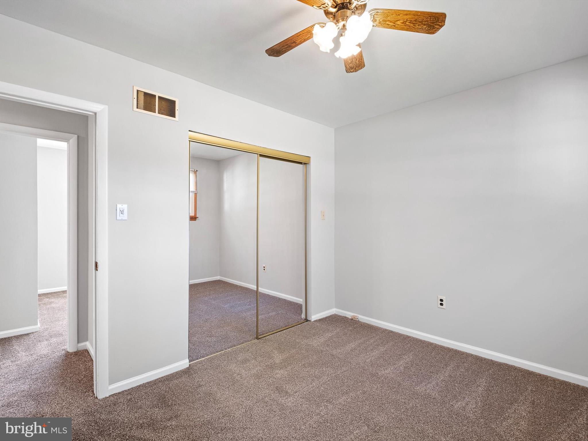 9 Ridge Drive New Castle, DE 19720 - Photo 12 of 38