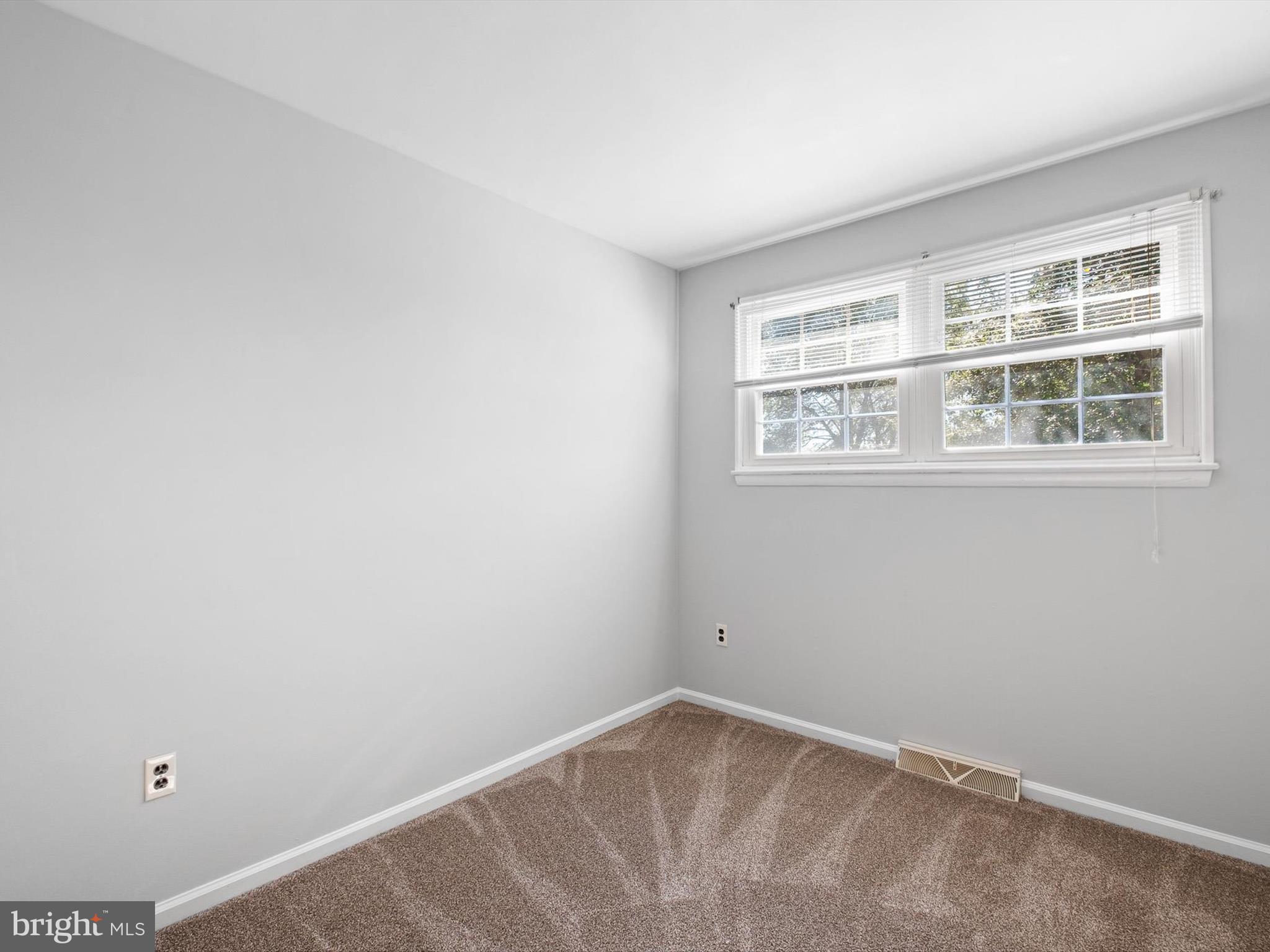 9 Ridge Drive New Castle, DE 19720 - Photo 15 of 38