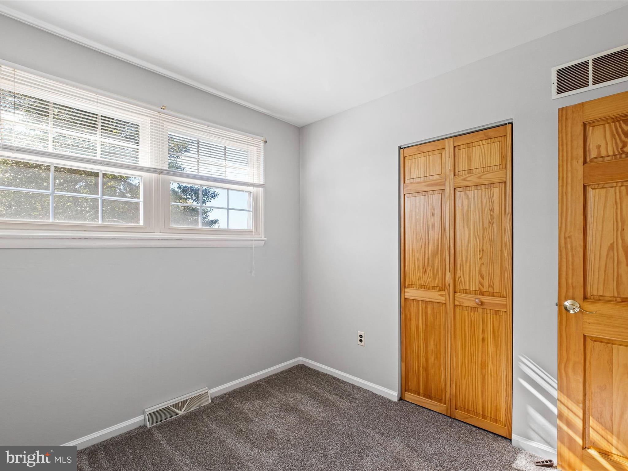 9 Ridge Drive New Castle, DE 19720 - Photo 16 of 38