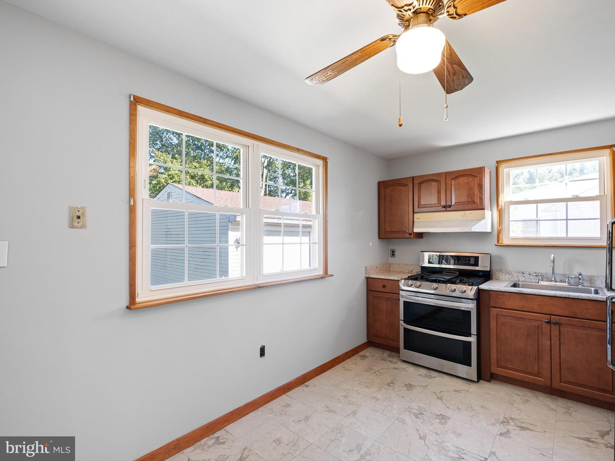 9 Ridge Drive New Castle, DE 19720 - Photo 8 of 38