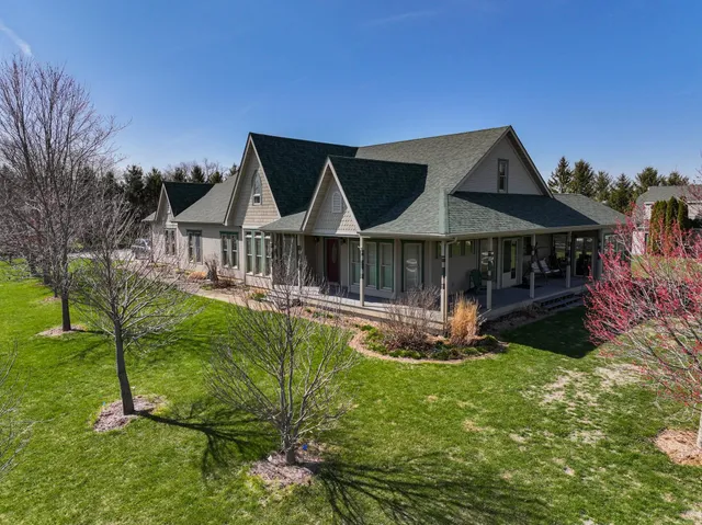 $650,000 | 3402 South Paw Paw Road, Paw Paw, IL 61353