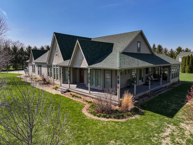 $650,000 | 3402 South Paw Paw Road, Paw Paw, IL 61353