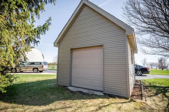 $650,000 | 3402 South Paw Paw Road, Paw Paw, IL 61353